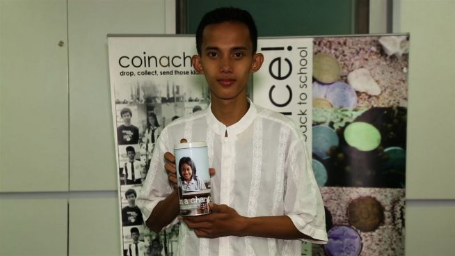 Schule in Indonesien: Münzen sammeln für den Abschluss